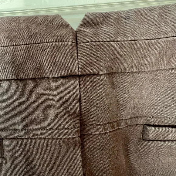 Ecru Clapton pant. Size 8. - Picture 3 of 7